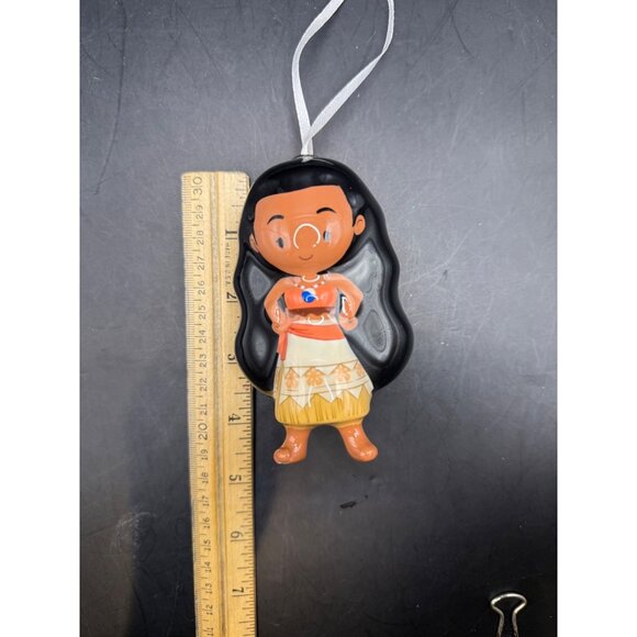 Hallmark Disney Princess Moana Decoupage Christmas Tree Ornament 2022 4.5” - Picture 6 of 6